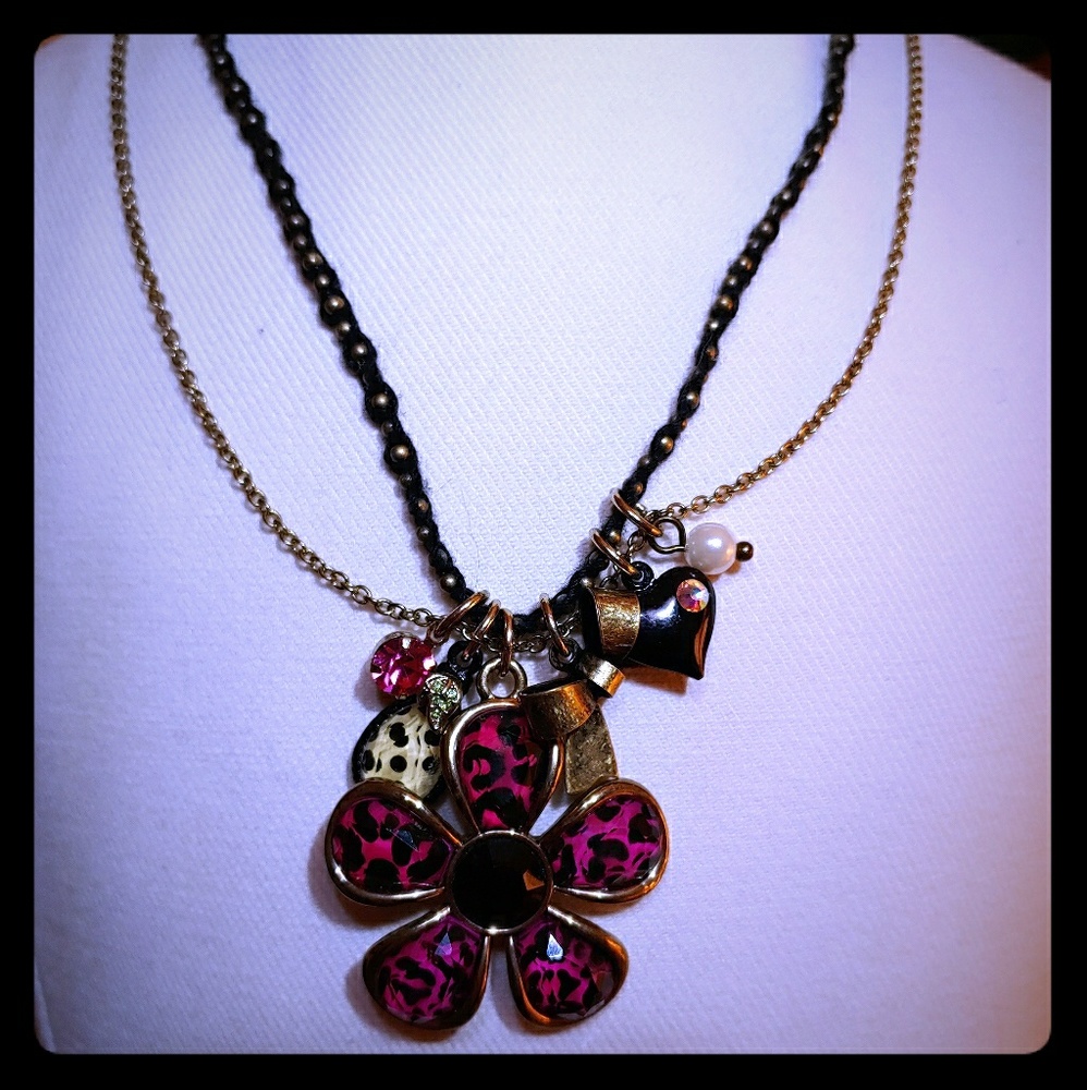 NWT Bestey Johnson Necklace